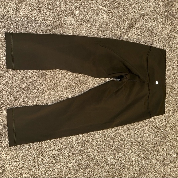 Lululemon Align Super-High-Rise Crop 21" - Picture 4 of 6